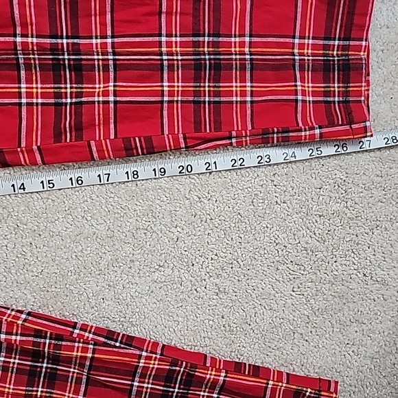 Urban Outfitters Cece High Waisted Red Plaid Pants Pockets Holiday Christmas - Picture 6 of 6